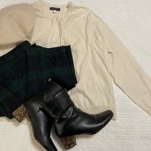 Banana Republic Cream Cardigan